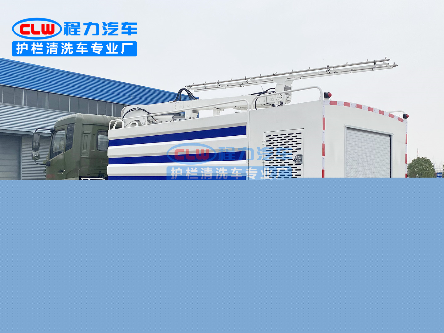 东风天锦6驱越野光伏板清洗车